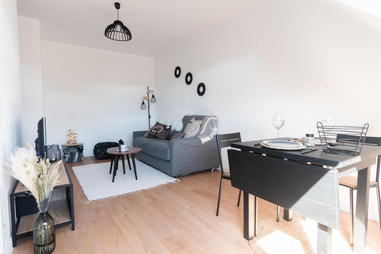 Apartament Bienvenue Chez Vous Tres Calme Et En Plein Centre Mantes-la-Jolie Zewnętrze zdjęcie